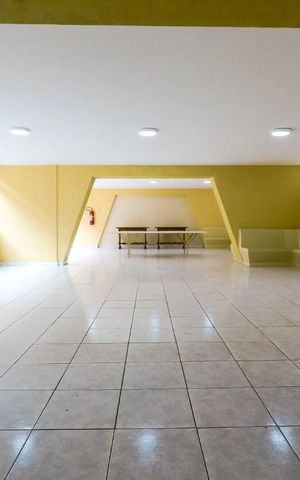 Apartamento para alugar com 65m², 2 quartos e 1 vagaÁrea comum - Salão de festas