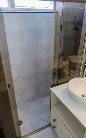 Apartamento para alugar com 65m², 2 quartos e 1 vagaBanheiro
