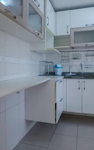 Apartamento para alugar com 65m², 2 quartos e 1 vagaCozinha
