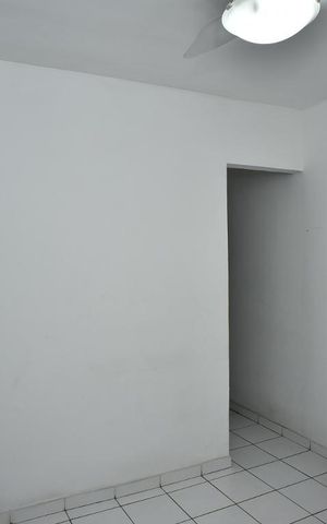 Casa à venda com 36m², 1 quarto e sem vagaSala