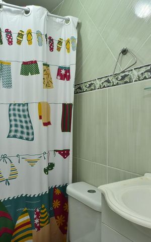 Casa à venda com 36m², 1 quarto e sem vagaBanheiro