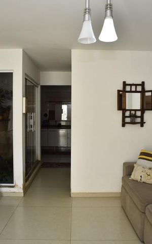 Casa de condomínio para alugar com 180m², 2 quartos e 2 vagasSala