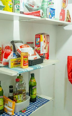 Casa à venda com 115m², 3 quartos e 2 vagas Casa à venda com 115m², 3 quartos e 2 vagasDespensa