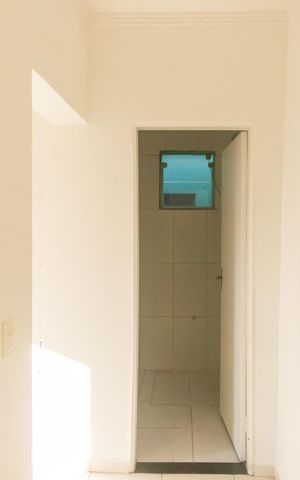 Casa de condomínio à venda com 113m², 3 quartos e 2 vagasBanheiro