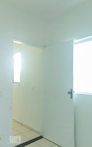 Casa de condomínio à venda com 113m², 3 quartos e 2 vagasQuarto 1
