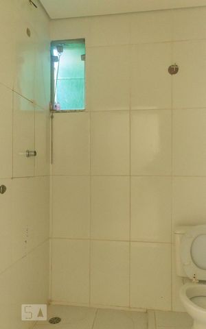 Casa de condomínio à venda com 113m², 3 quartos e 2 vagasBanheiro