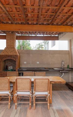 Casa para alugar com 380m², 4 quartos e 4 vagasChurrasqueira