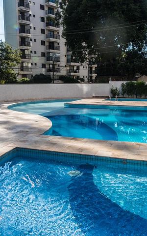 Apartamento à venda com 110m², 3 quartos e 2 vagas Apartamento à venda com 110m², 3 quartos e 2 vagasPiscina