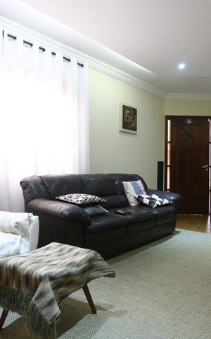 Casa à venda com 128m², 3 quartos e 4 vagasSala