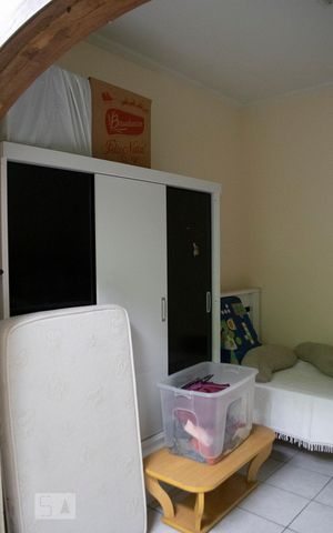 Casa à venda com 170m², 3 quartos e 2 vagas Casa à venda com 170m², 3 quartos e 2 vagasQUARTO 1
