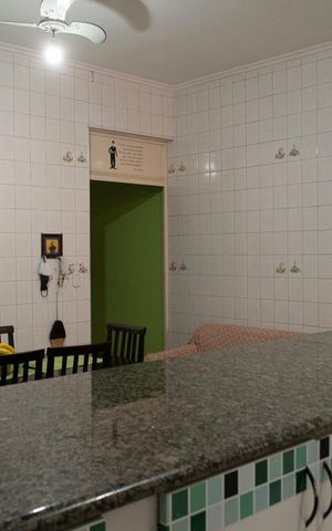 Casa à venda com 170m², 3 quartos e 2 vagas Casa à venda com 170m², 3 quartos e 2 vagasCOZINHA