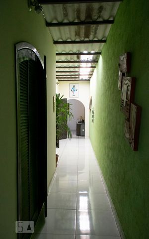 Casa à venda com 170m², 3 quartos e 2 vagas Casa à venda com 170m², 3 quartos e 2 vagasHALL sala