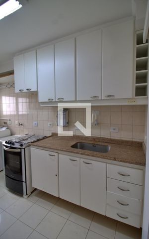 Apartamento à venda com 68m², 2 quartos e 2 vagas Apartamento à venda com 68m², 2 quartos e 2 vagasCozinha