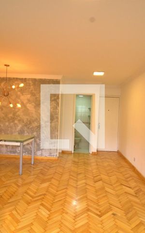 Apartamento à venda com 68m², 2 quartos e 2 vagas Apartamento à venda com 68m², 2 quartos e 2 vagasSala