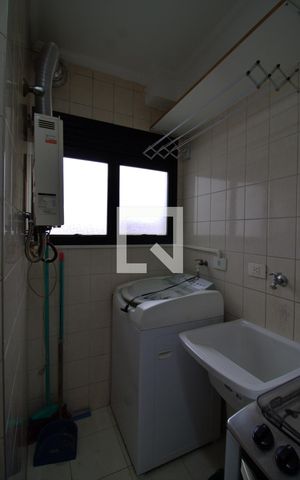 Apartamento à venda com 68m², 2 quartos e 2 vagas Apartamento à venda com 68m², 2 quartos e 2 vagasÁrea de Serviço