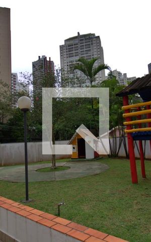 Apartamento à venda com 68m², 2 quartos e 2 vagas Apartamento à venda com 68m², 2 quartos e 2 vagasÁrea comum - Playground