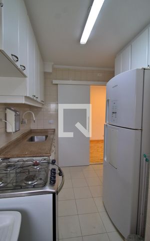Apartamento à venda com 68m², 2 quartos e 2 vagas Apartamento à venda com 68m², 2 quartos e 2 vagasCozinha