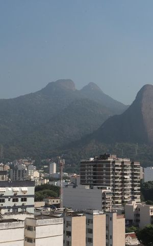 Apartamento à venda com 98m², 2 quartos e 2 vagasVista do Terraço