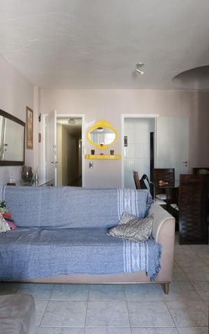 Apartamento à venda com 98m², 2 quartos e 2 vagasSala