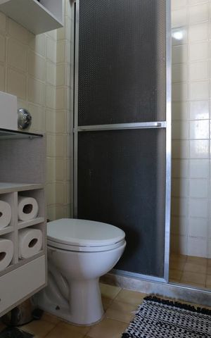 Apartamento à venda com 98m², 2 quartos e 2 vagasBanheiro Social