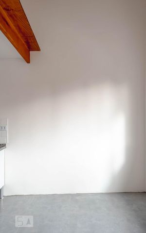 Studio para alugar com 26m², 1 quarto e sem vaga Studio para alugar com 26m², 1 quarto e sem vagaStudio