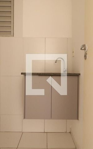 Apartamento para alugar com 53m², 2 quartos e 1 vagaBanheiro Social