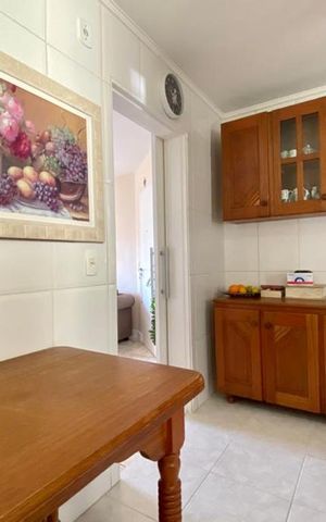 Apartamento à venda com 105m², 3 quartos e 2 vagas Apartamento à venda com 105m², 3 quartos e 2 vagascozinha