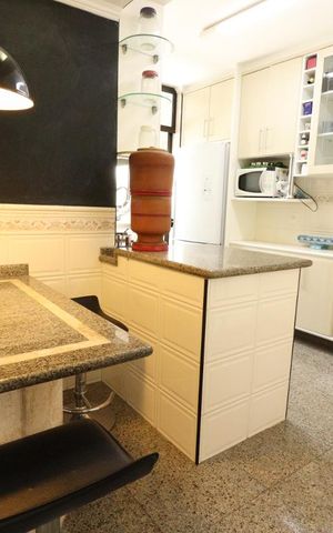 Apartamento para alugar com 108m², 3 quartos e 1 vagaCozinha