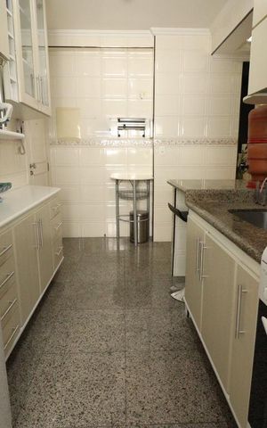 Apartamento para alugar com 108m², 3 quartos e 1 vagaCozinha