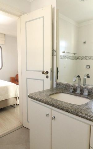 Apartamento para alugar com 108m², 3 quartos e 1 vagaBanheiro 2