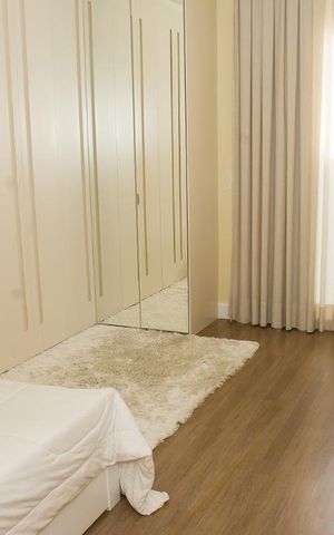 Casa à venda com 460m², 4 quartos e 3 vagasQuarto 2 com suite