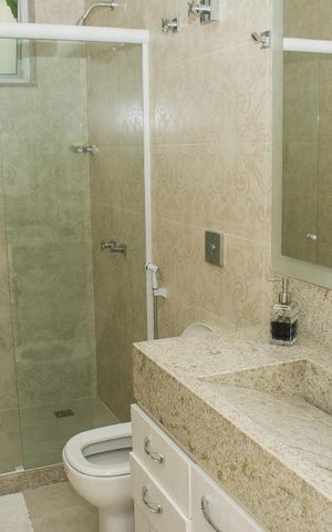 Casa à venda com 460m², 4 quartos e 3 vagasBanheiro da suite 2