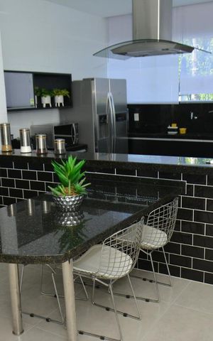 Casa à venda com 460m², 4 quartos e 3 vagasCozinha
