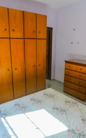 Casa à venda com 170m², 3 quartos e 3 vagasQuarto 2 - suite