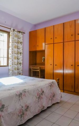 Casa à venda com 170m², 3 quartos e 3 vagasQuarto 2 - suite