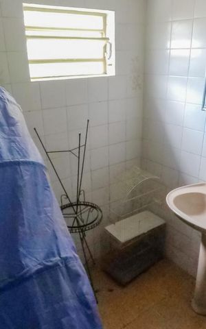 Casa à venda com 170m², 3 quartos e 3 vagasBanheiro de Serviço