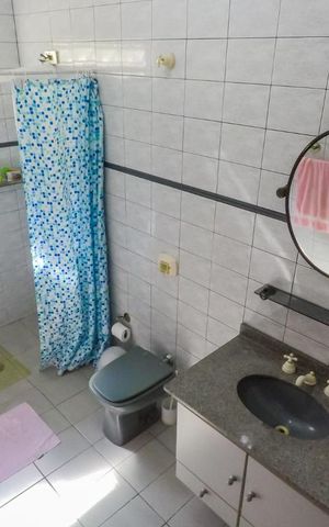 Casa à venda com 170m², 3 quartos e 3 vagasQuarto 2 - suite