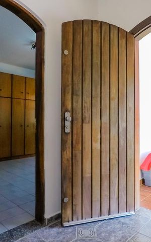 Casa à venda com 170m², 3 quartos e 3 vagasEntrada
