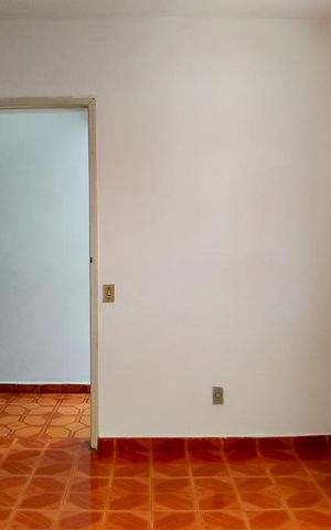 Casa à venda com 150m², 5 quartos e 1 vaga Casa à venda com 150m², 5 quartos e 1 vagaQuarto 1