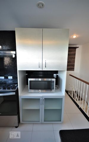 Apartamento à venda com 100m², 1 quarto e 1 vagaCozinha - Armário