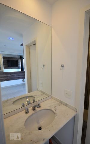 Apartamento à venda com 100m², 1 quarto e 1 vagaBanheiro da Suíte