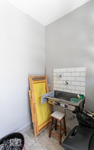 Casa à venda com 390m², 4 quartos e 4 vagas Casa à venda com 390m², 4 quartos e 4 vagasÁrea de Serviço