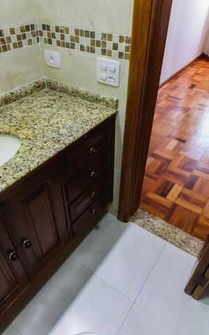 Apartamento para alugar com 92m², 3 quartos e 1 vaga Apartamento para alugar com 92m², 3 quartos e 1 vagaBanheiro da Suíte 1