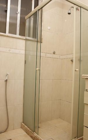 Apartamento à venda com 70m², 2 quartos e sem vagaBanheiro
