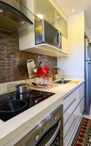 Apartamento à venda com 95m², 3 quartos e 2 vagas Apartamento à venda com 95m², 3 quartos e 2 vagasCozinha