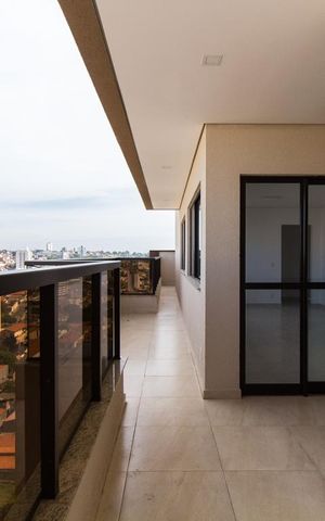 Apartamento para alugar com 127m², 3 quartos e 3 vagas Apartamento para alugar com 127m², 3 quartos e 3 vagasVaranda