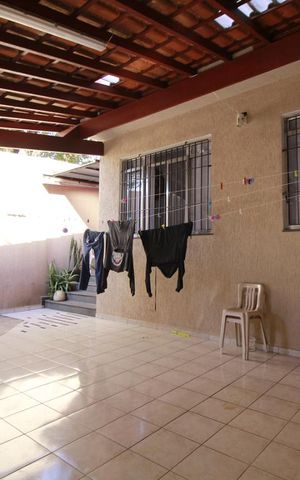 Casa à venda com 150m², 3 quartos e 2 vagasExterno