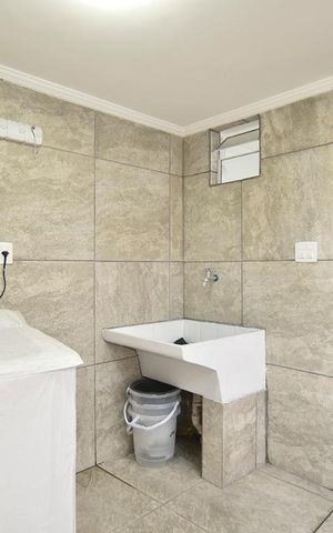 Casa à venda com 161m², 3 quartos e 2 vagasÁrea de Serviço