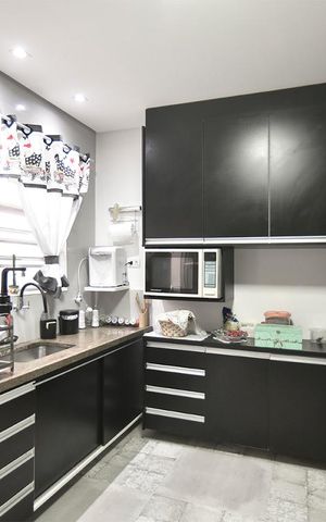 Casa à venda com 161m², 3 quartos e 2 vagasCozinha