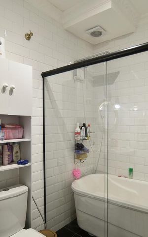 Casa à venda com 161m², 3 quartos e 2 vagasBanheiro Geral